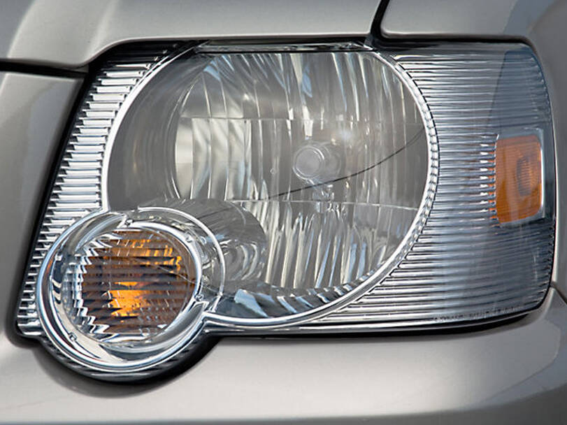 فورد إكسبلورر الجيل الرابع (U251) Exterior 