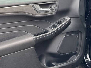 فورد كوغا الداخلية 