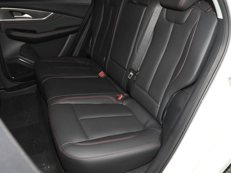 Forthing T5 Evo 2025 Interior 