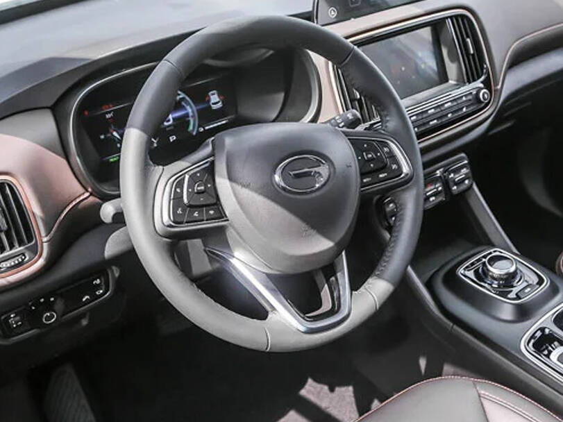 جي إيه سي جي إي ٣ إي في Interior 