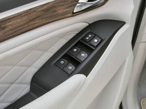 جي إيه سي M8 الداخلية 