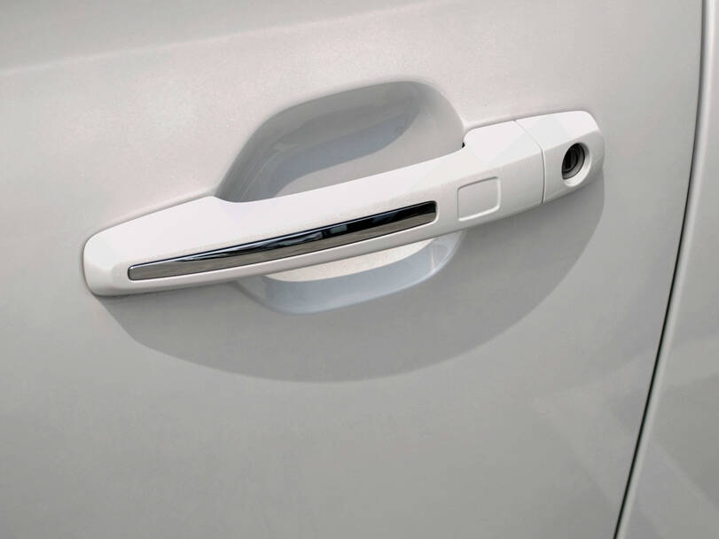 جي إيه سي M8 الجيل الأول Exterior 