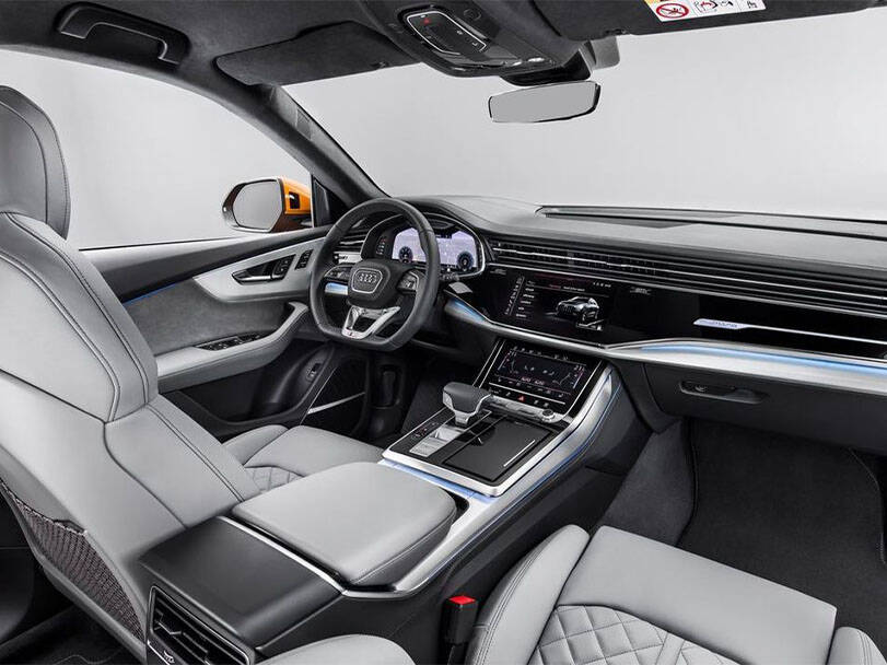 أودي كيو ٨ 2025 Interior 