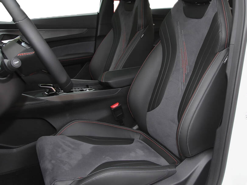 جيلي بينراي 2025 Interior 