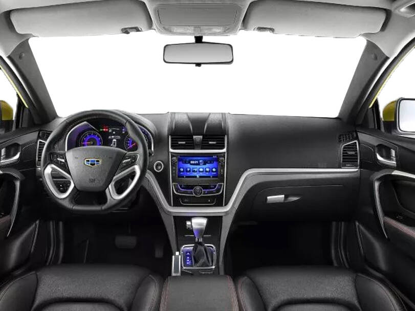 جيلي إمجراند الجيل الثالث Interior 