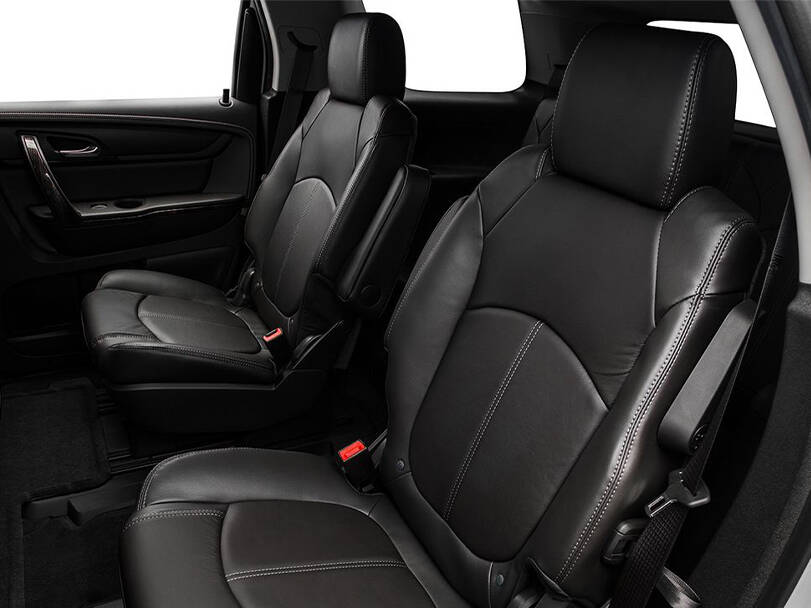 جي إم سي أكاديا Interior 