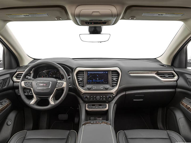 جي إم سي أكاديا Interior 