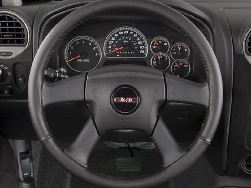 GMC Envoy Interior 