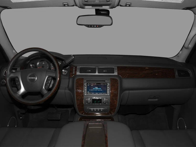 جي إم سي يوكن الجيل الثالث Interior 