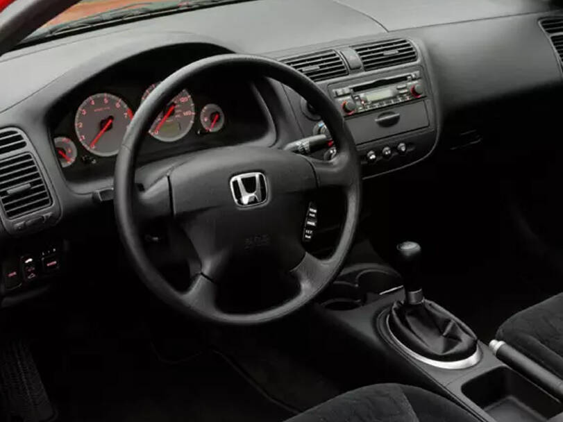هوندا سيفيك الجيل السابع Interior 