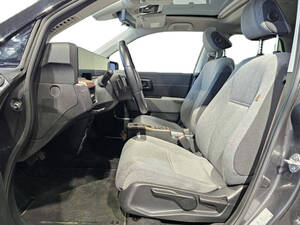 Honda E Interior 