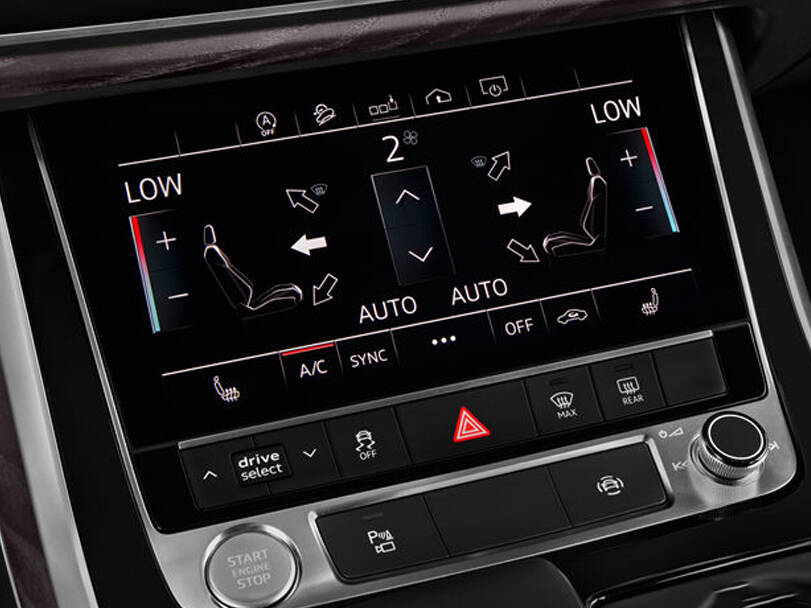أودي إس كيو ٨ 2025 Interior 