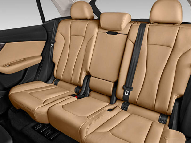 أودي إس كيو ٨ 2025 Interior 