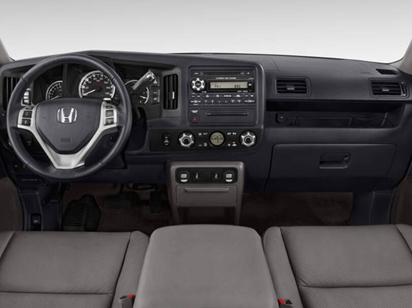 Honda Ridgeline 1st Generation Interior 
