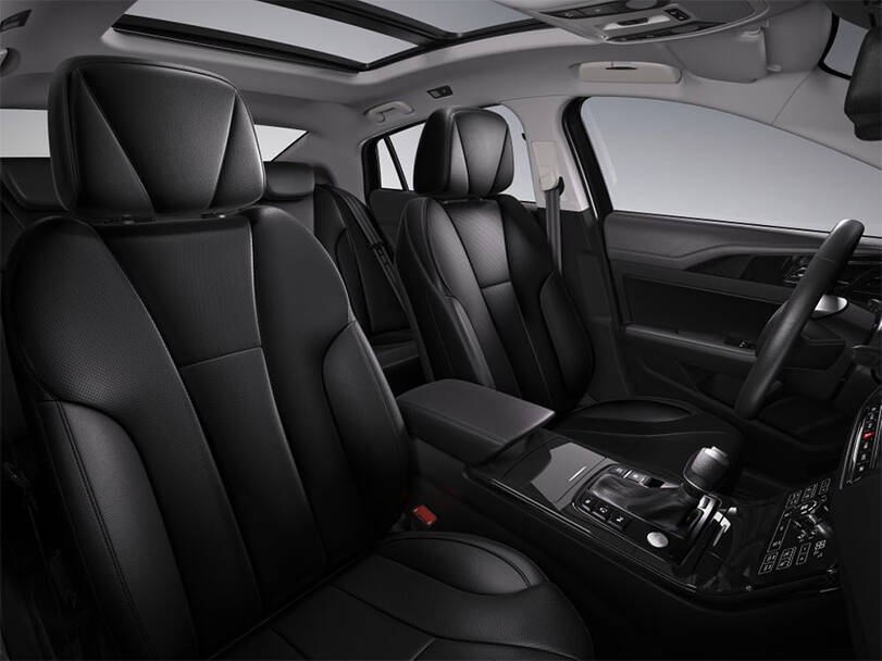 هونغتشي إتش ٥ Interior 
