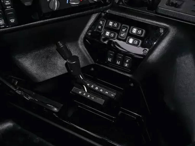 Hummer H1 Interior 