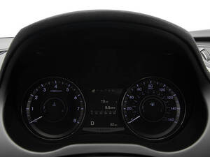 هيونداي أزيرا الداخلية 