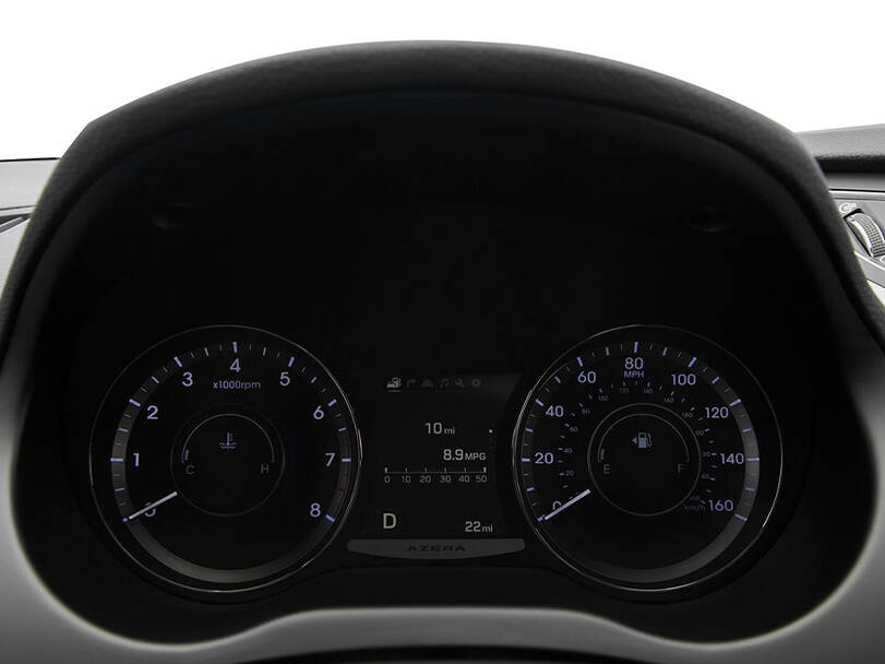 Hyundai Azera 5th (HG) Generation Interior 