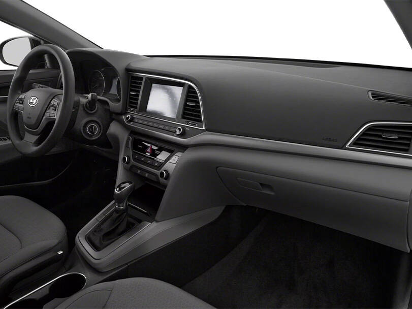 Hyundai Elantra Interior 