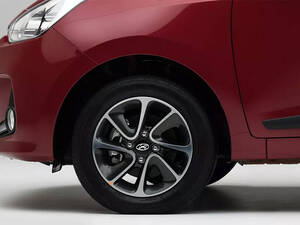 Hyundai Grand i10 Exterior 