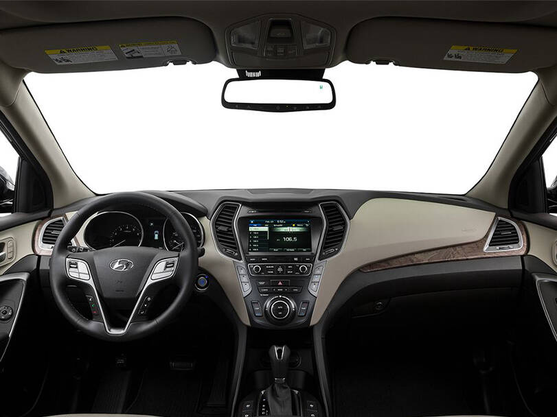 Hyundai Grand Santa Fe Interior 