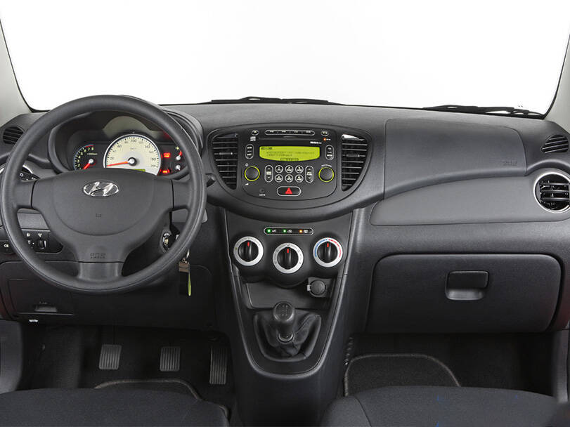 Hyundai i10 Interior 