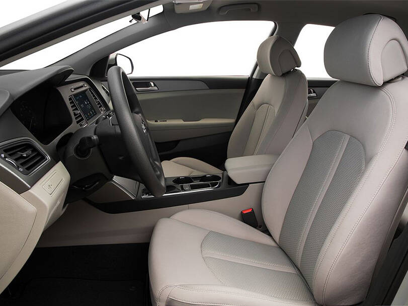 Hyundai Sonata Interior 