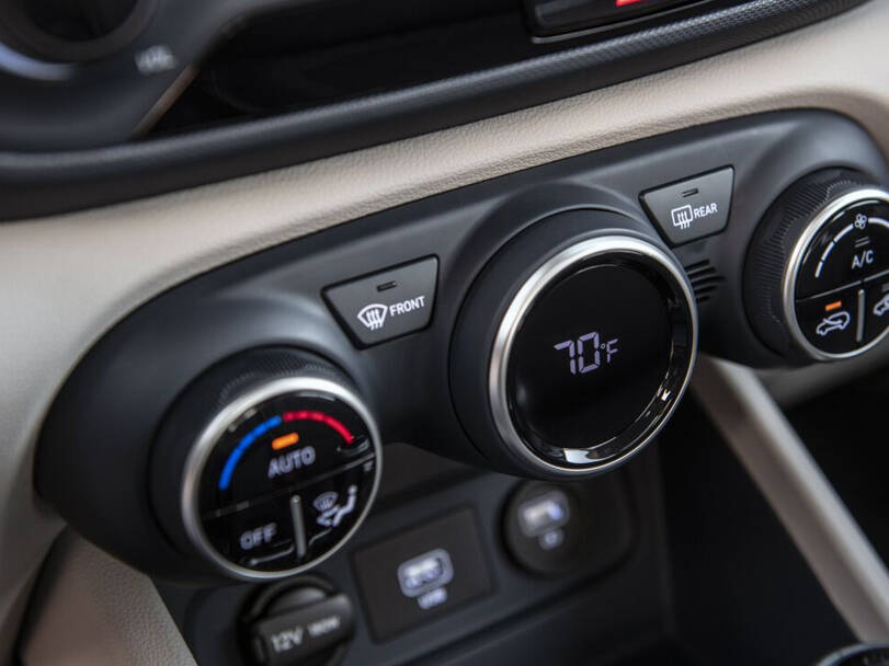 هيونداي فينيو 2025 Interior 