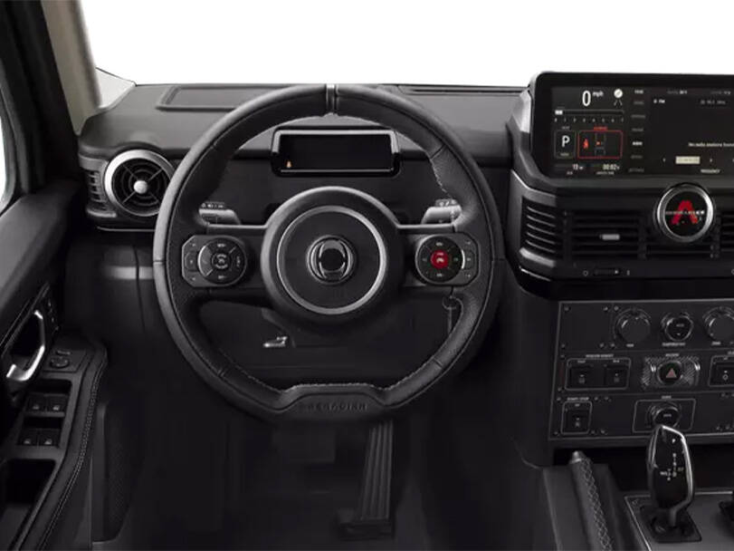 إينيوس جرينادير Interior 