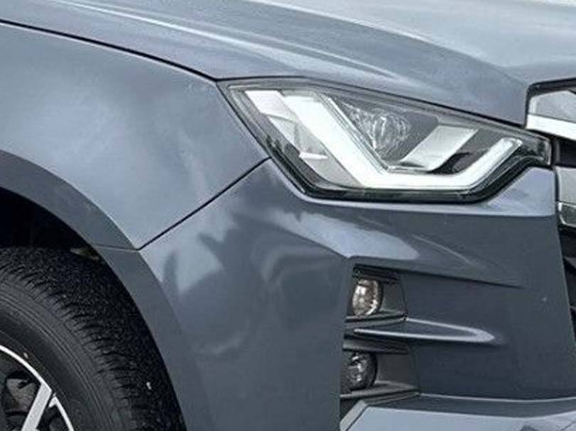 إيسوزو دي ماكس 2025 Exterior 