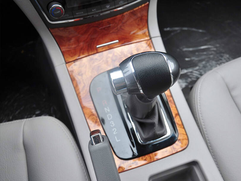 جاك جي ٧ Interior 