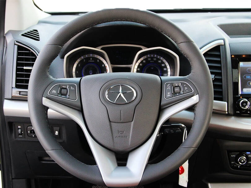 JAC S3 2025 Interior 