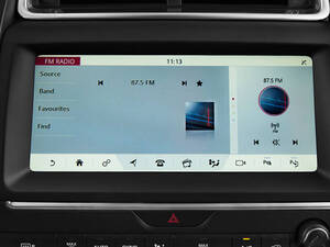  جاكوار E Pace الداخلية 