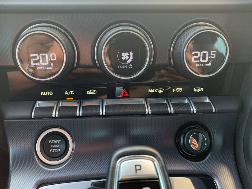 Jaguar F Type Interior 