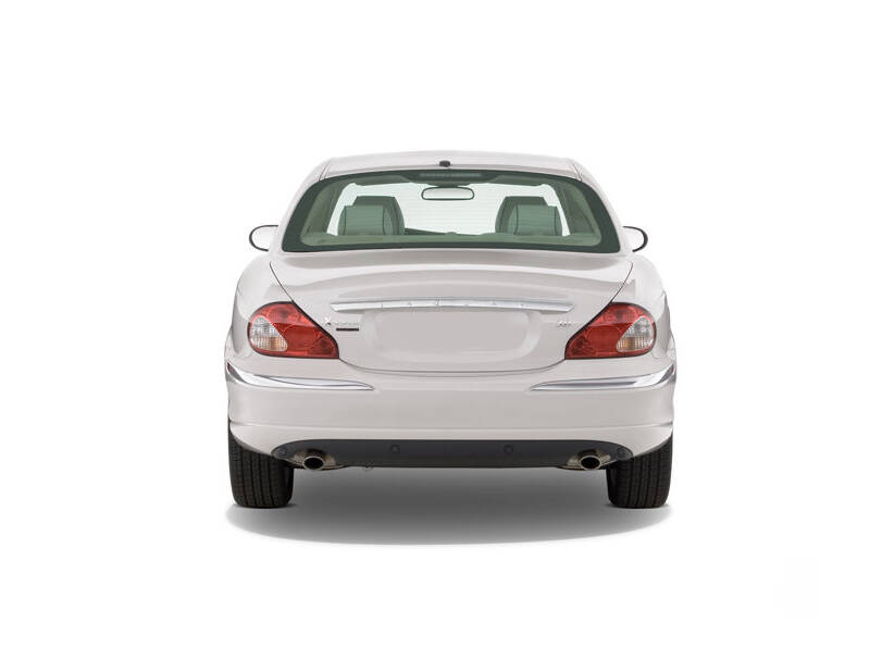 Jaguar X Type Exterior 