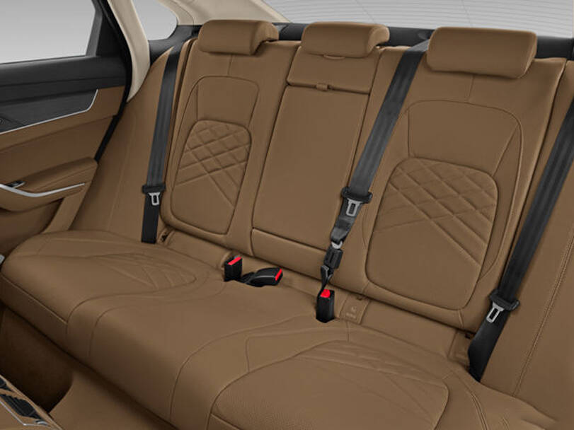 Jaguar XF Interior 